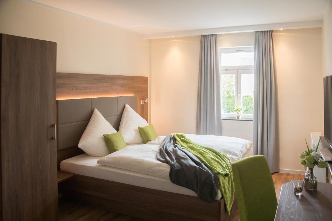 Landgasthof-Hotel Zur Linde Großenlüder Eksteriør bilde