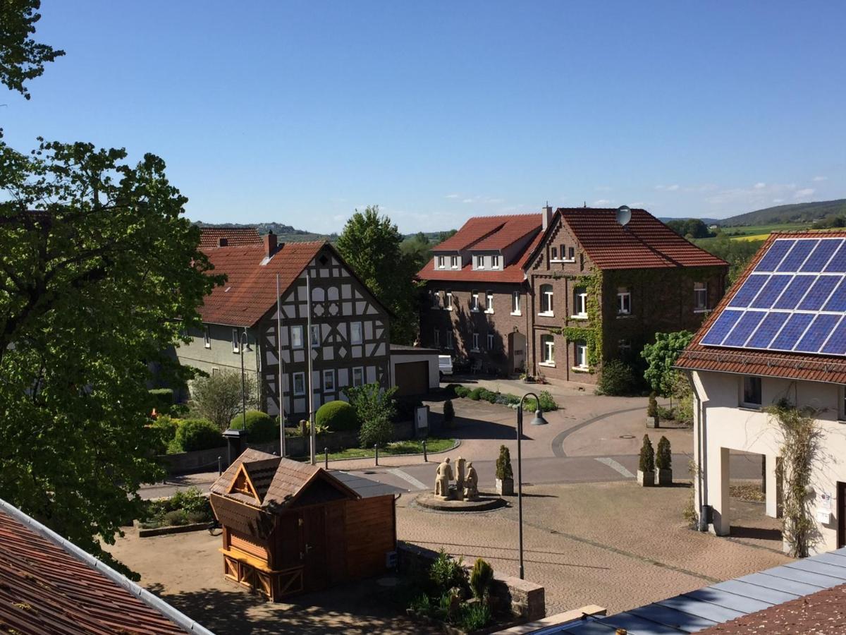 Landgasthof-Hotel Zur Linde Großenlüder Eksteriør bilde
