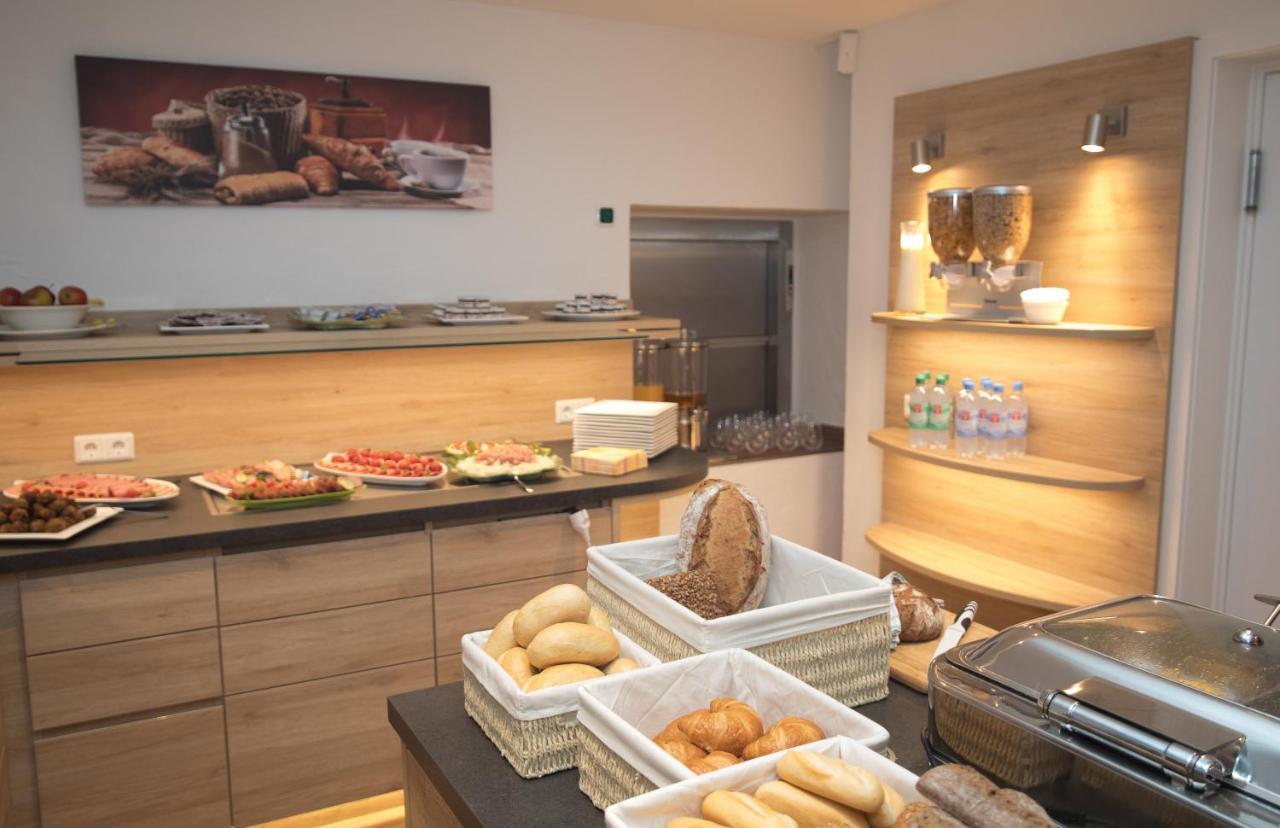 Landgasthof-Hotel Zur Linde Großenlüder Eksteriør bilde